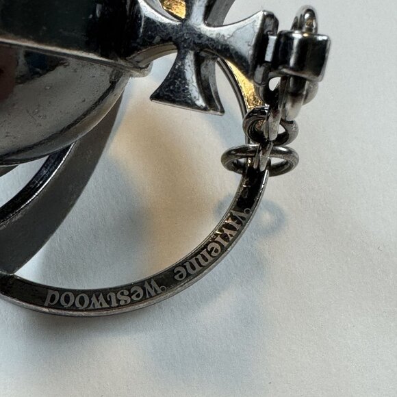 Vivienne Westwood Orb Charm - Picture 2 of 5